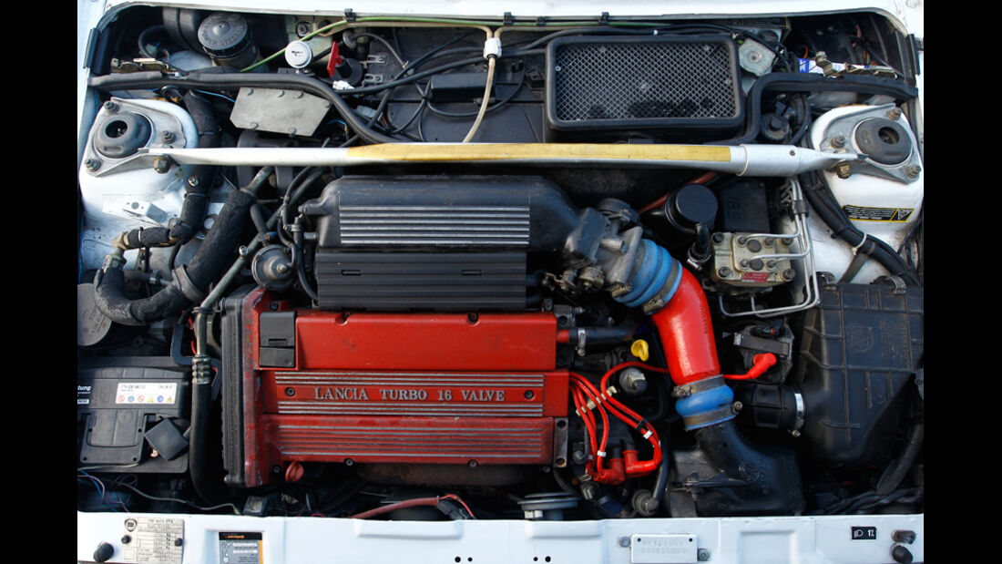 Lancia Delta HF integrale, Motor
