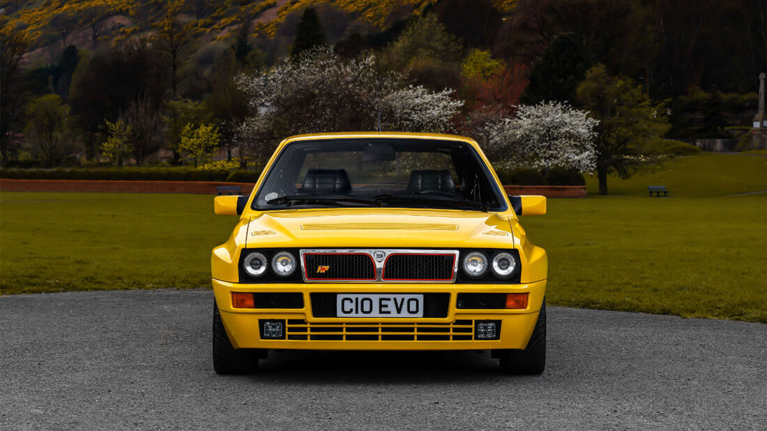 Lancia Delta Integrale Evoluzione 1 'Giallo Ferrari' Limited Edition (1992)