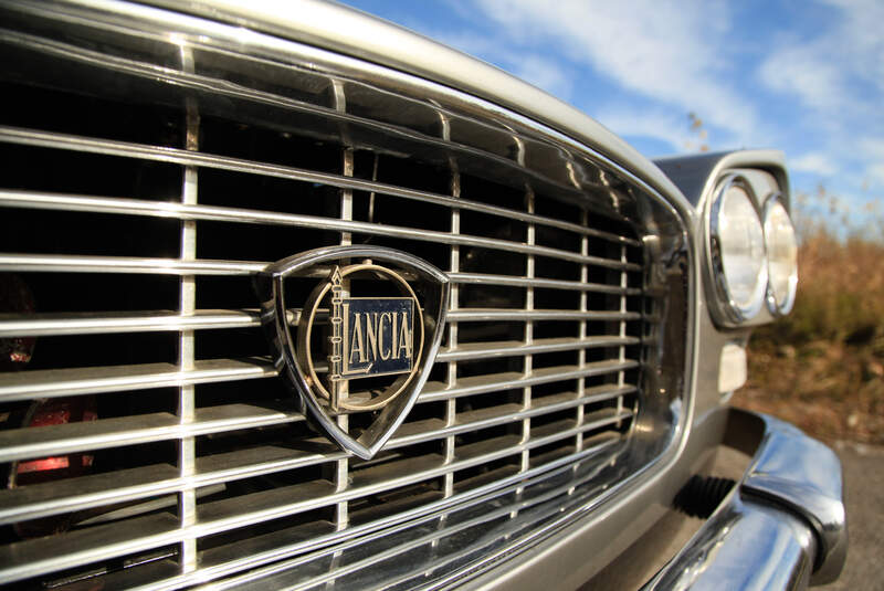 Lancia Flaminia GT, Kühlergrill