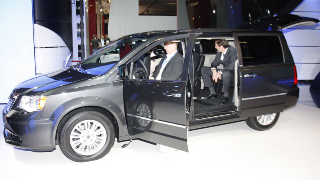Lancia Voyager Alle Generationen Neue Modelle Tests Fahrberichte