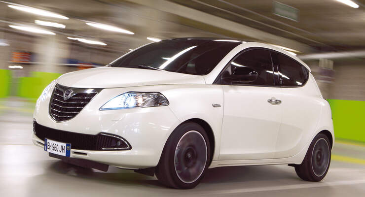 Lancia Ypsilon