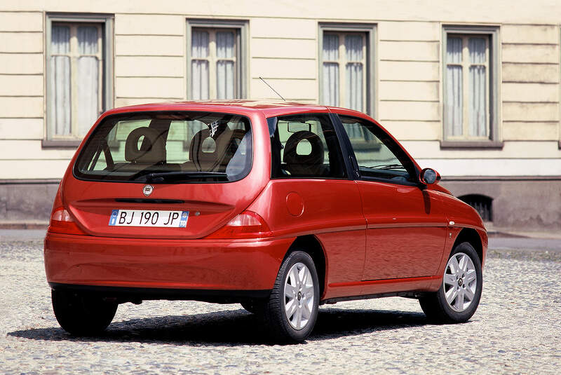 Lancia Ypsilon