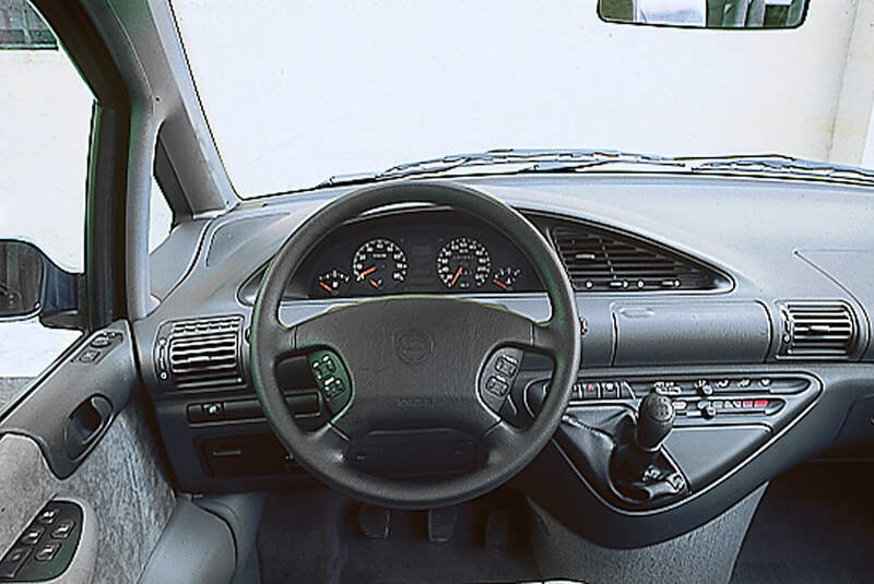 Lancia Zeta 2.0 Turbo, Cockpit