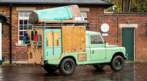 Land Rover 109" 4x4 'Gastrowagon' (1982)