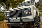 Land-Rover-90-V8-Front