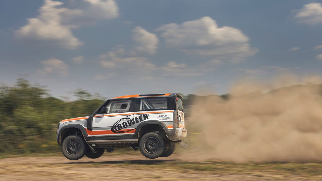 Land Rover Bowler Defender Challenge 2022