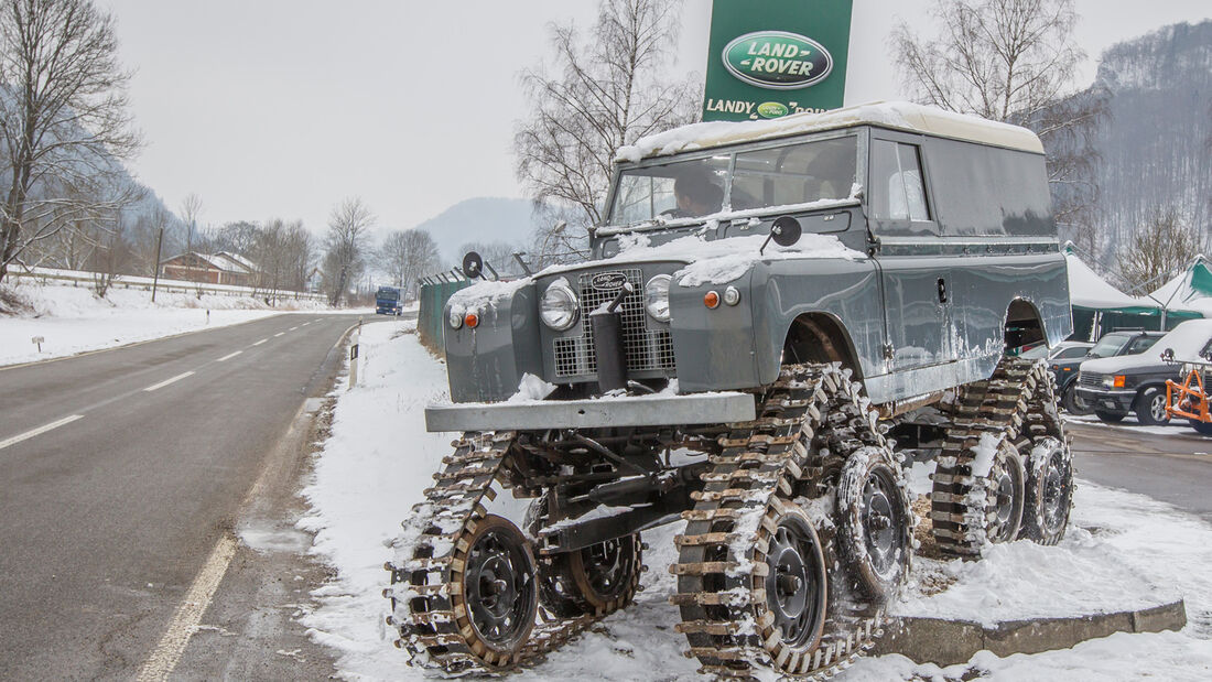 Land Rover Cuthbertson, Seitenansicht