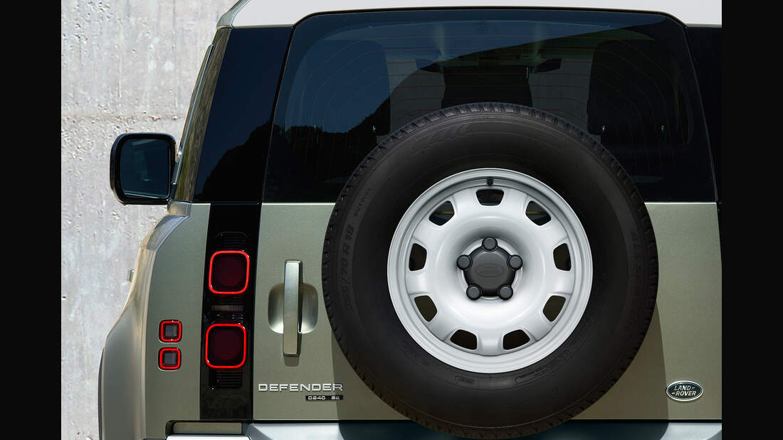 Land Rover Defender 2019