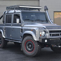 Land Rover Defender 6x6 Urban Warrior / Kahn Design