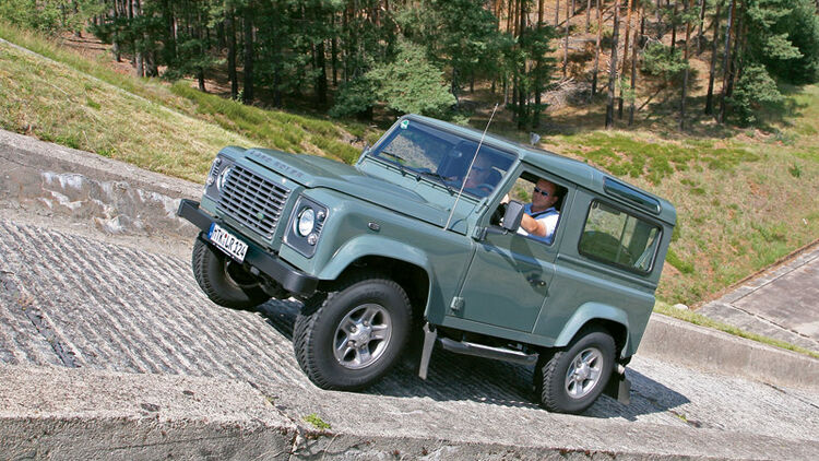 Land Rover Defender 90 TD4