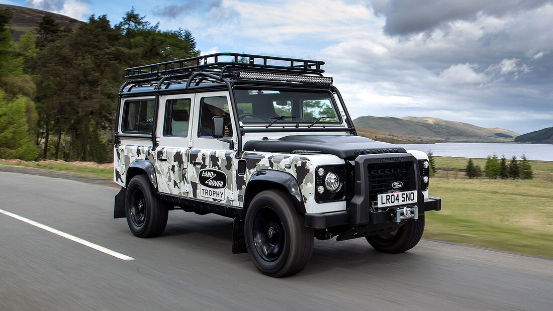 Land Rover Defender Works V8 Trophy II