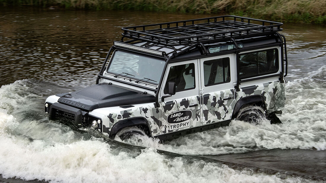 Land Rover Defender Works V8 Trophy II