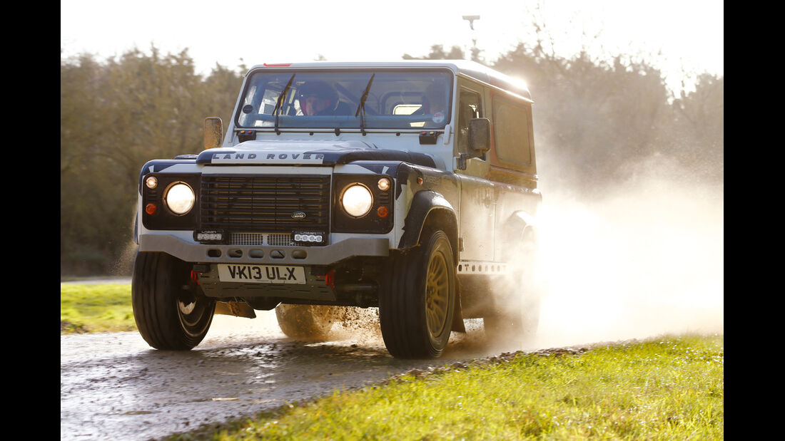 Land Rover Rallye-Defender, Frontansicht