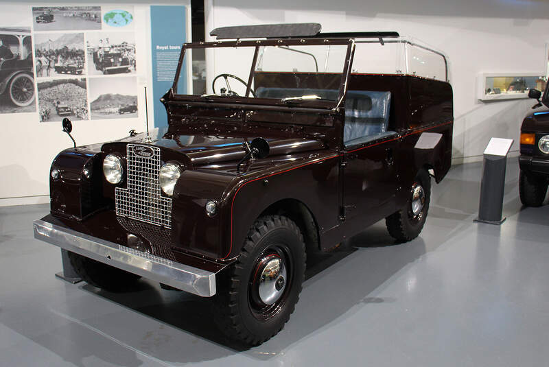 Land Rover Series I Royal Ceremonial Vehicle im British Motor Museum