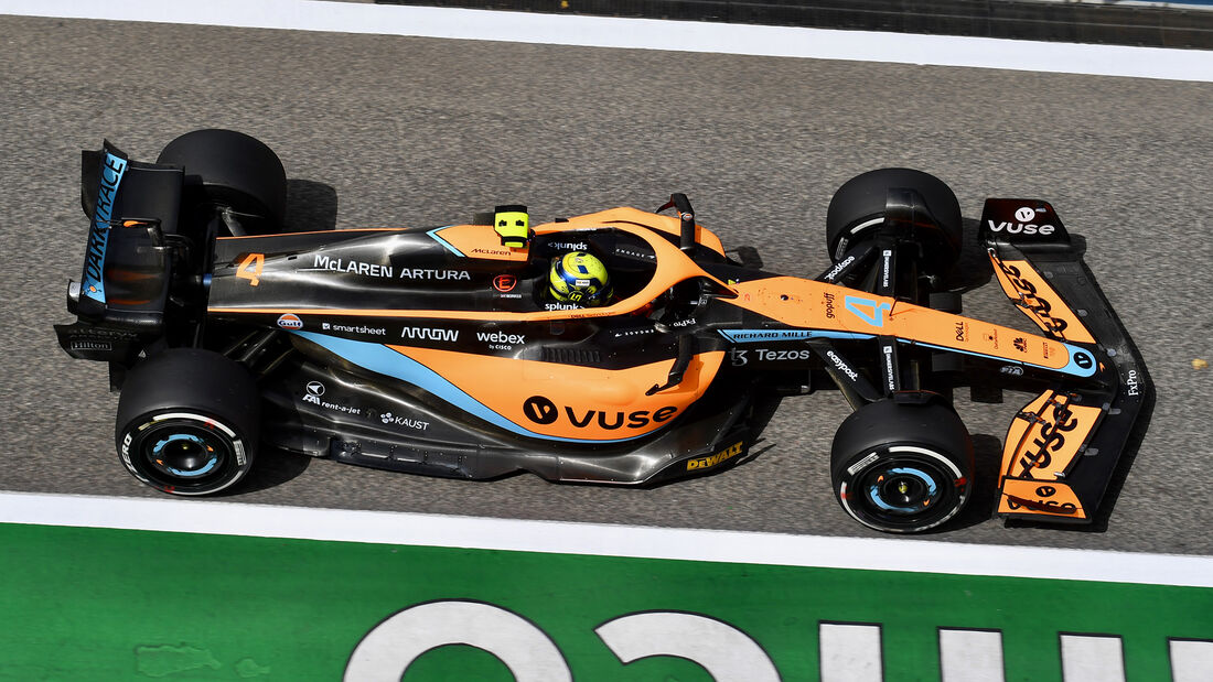 Lando Norris - McLaren - Formel 1 - Test - Bahrain - 11. März 2022