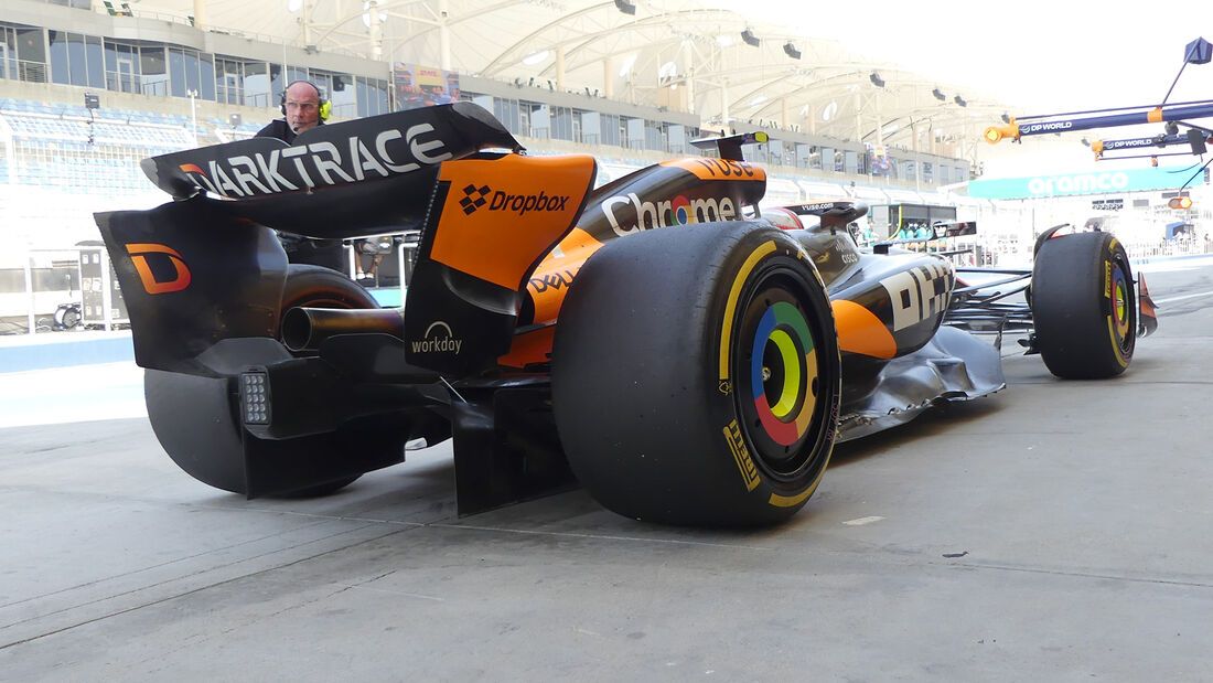 Lando-Norris-McLaren-Formel-1-Test-Bahrain-23-Februar-2024-169Gallery-ef973eed-2083378.jpg