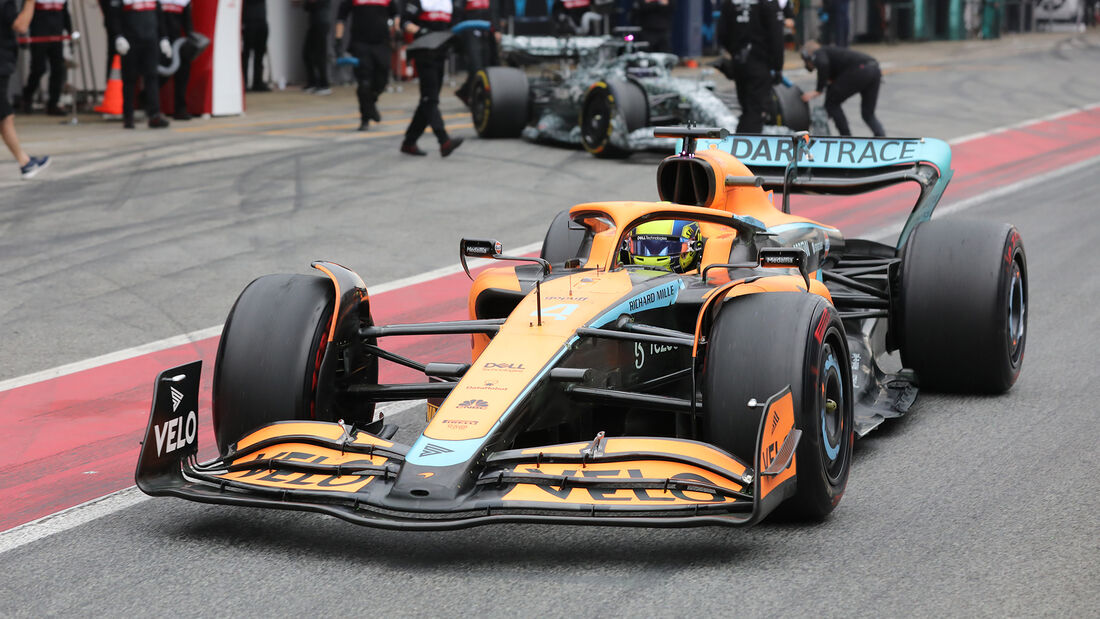 Lando Norris - McLaren - Formel 1 - Test - Barcelona - 25. Februar 2022