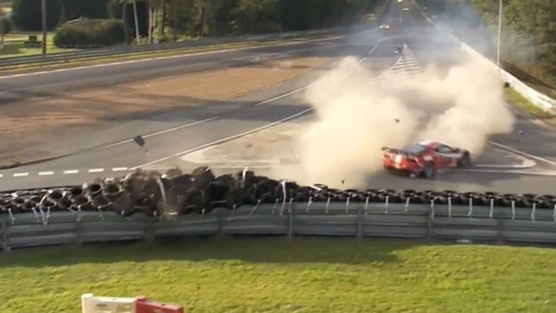 Le Mans Crash Davidson Toyota 2012