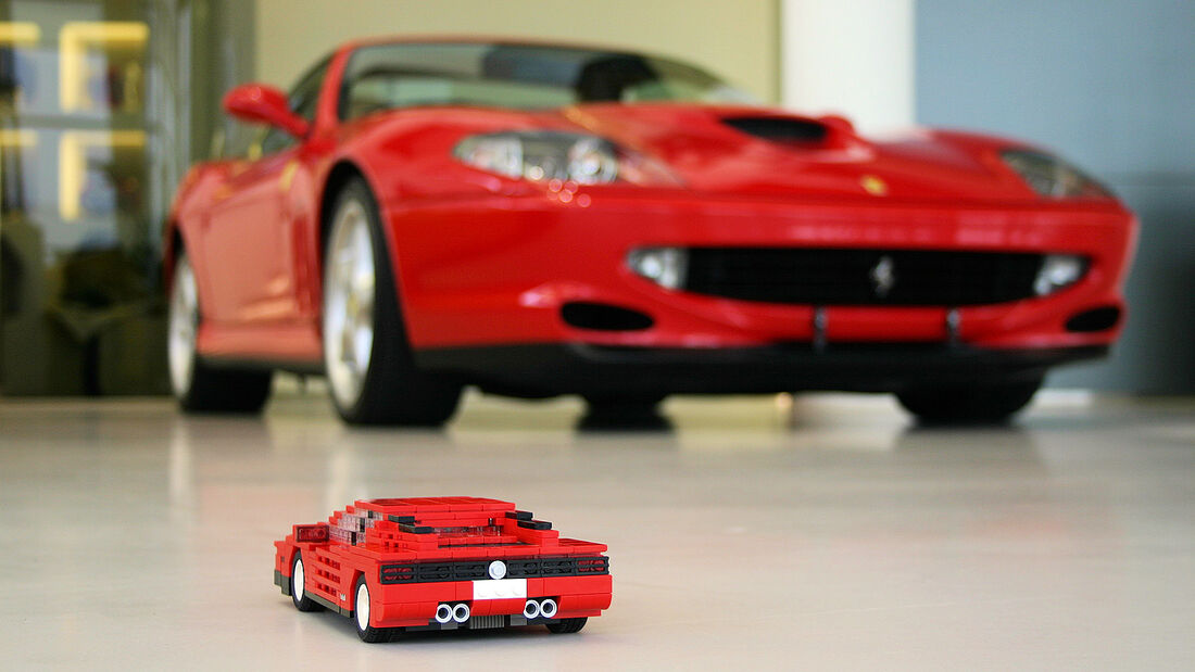 Lego Auto-Modelle, Ferrari Testarossa