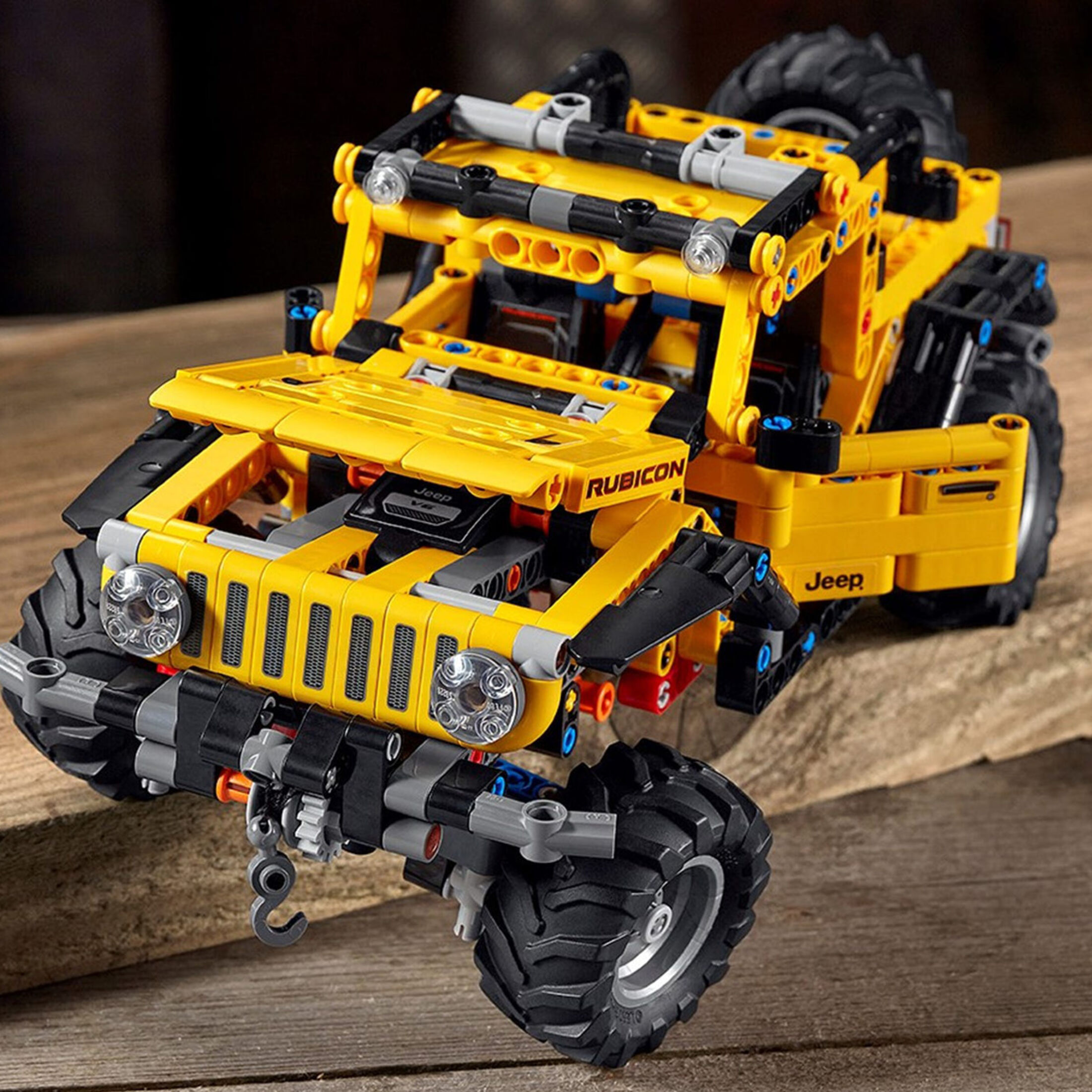 Lego Jeep Wrangler Rubicon: Allradler aus 665 Steinen
