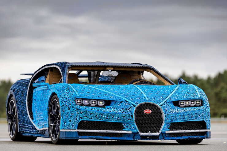 Transformer Underskrift Selskabelig Lego Technic Bugatti Chiron 1:1: Klötzchen-Sportwagen in Originalgröße |  AUTO MOTOR UND SPORT