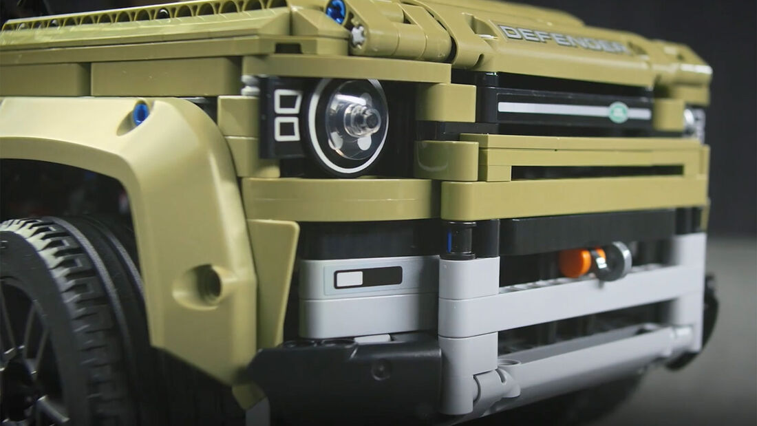 Lego Technic Land Rover Defender