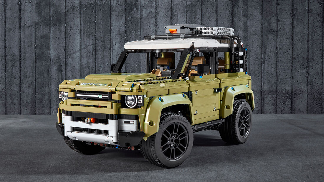 Lego Technic Land Rover Defender