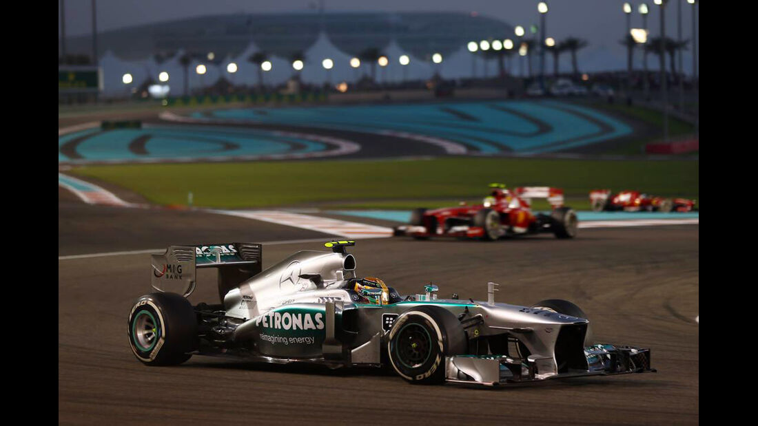 Lewis Hamilton - Esteban Gutierrez - Formel 1 - GP Abu Dhabi - 03. November 2013