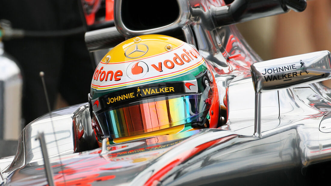 Lewis Hamilton Helm 2012 Cockpit