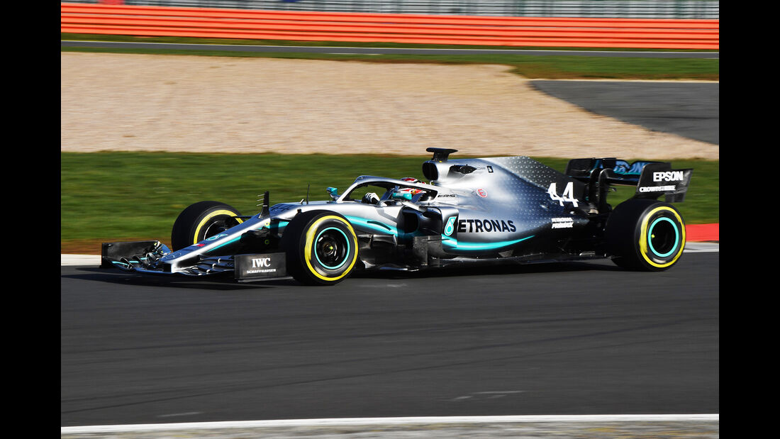 Lewis Hamilton - Mercedes AMG F1 W10 - Shakedown - Silverstone - 2019