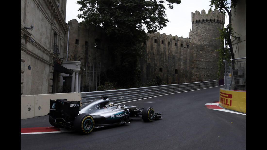 Lewis Hamilton - Mercedes - Formel 1 - GP Aserbaidschan - Baku - 17. Juni 2016