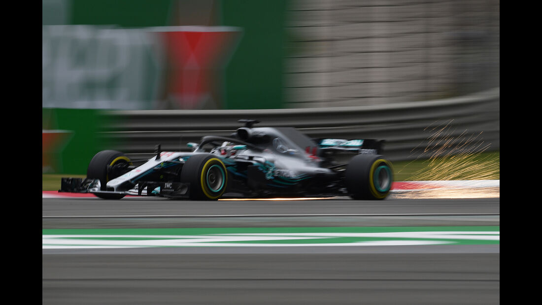 Lewis Hamilton - Mercedes - Formel 1 - GP China - Shanghai - 13. April 2017