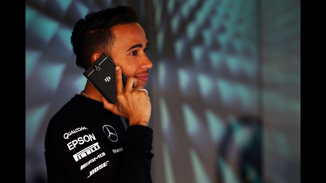 Lewis Hamilton - Mercedes - Formel 1 - GP China - Shanghai - 9. April 2015