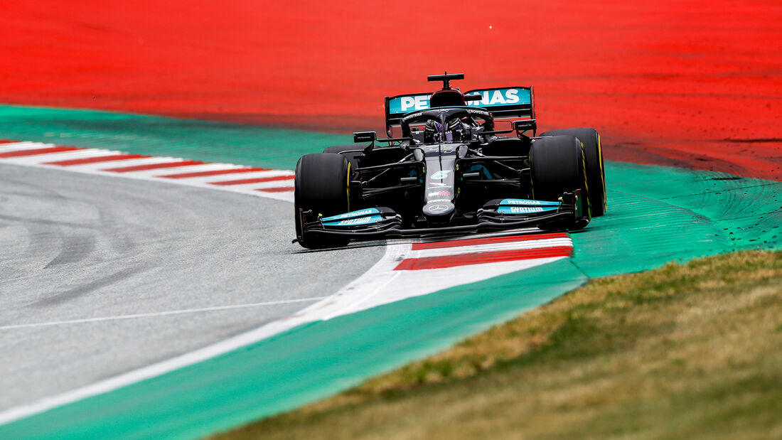 Lewis Hamilton - Mercedes - Formel 1 - GP Österreich - Spielberg - Freitag - 2.7.2021
