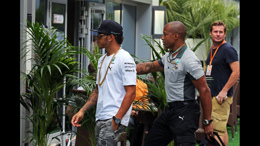 Lewis Hamilton - Mercedes - Formel 1 - GP Russland - Sochi - 9. Oktober 2014