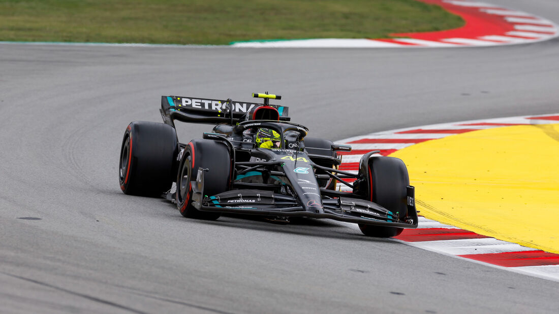 Mercedes upgrade accelerates: Hamilton misses second place