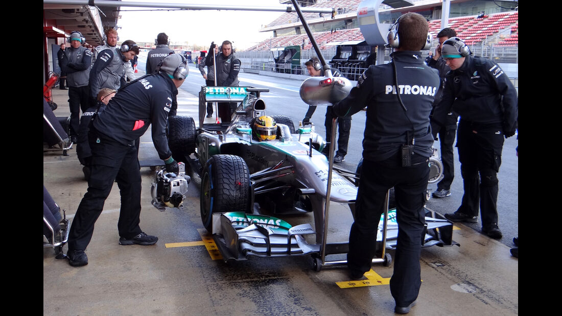 Lewis Hamilton - Mercedes - Formel 1 - Test - Barcelona - 28. Februar 2013