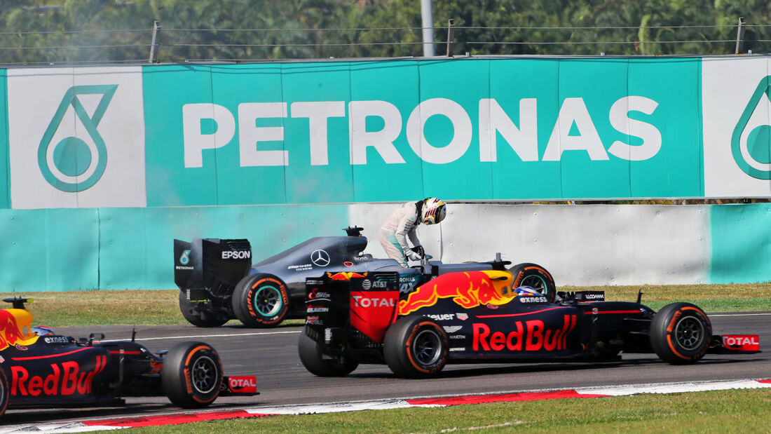 Lewis Hamilton - Mercedes - GP Malaysia 2016 - Sepang