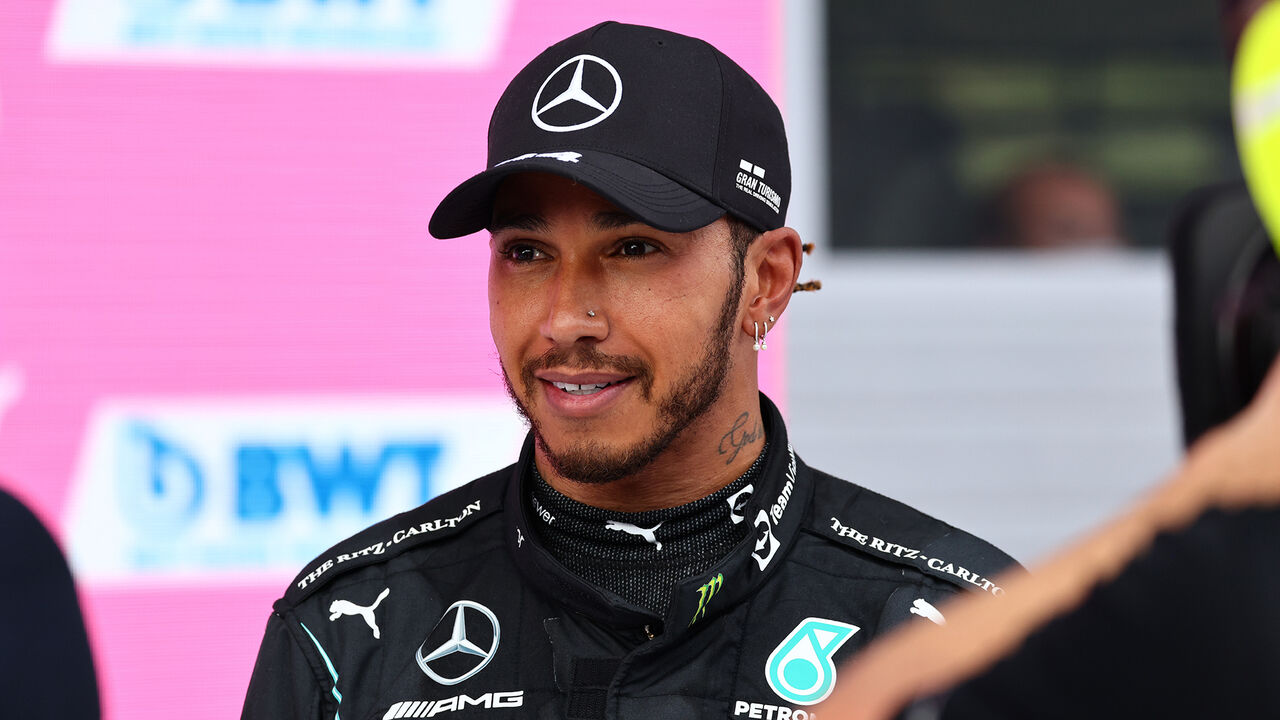 Hamilton Verlangert Neuer Mercedes Vertrag Auto Motor Und Sport