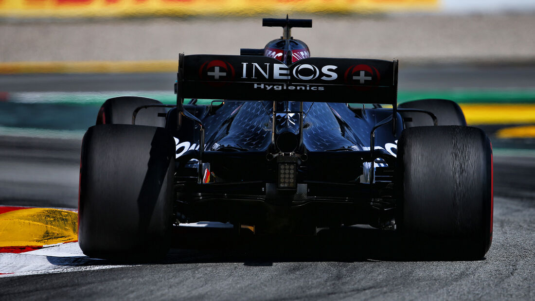 [Imagen: Lewis-Hamilton-Mercedes-GP-Spanien-2020-...714997.jpg]