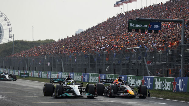 Lewis Hamilton - Mercedes - Max Verstappen - Red Bull - Formel 1 - GP Niederlande - 4. September 2022