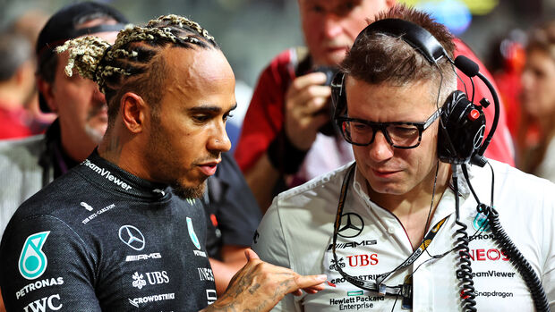 Lewis Hamilton & Pete Bonnington - Mercedes - Formel 1