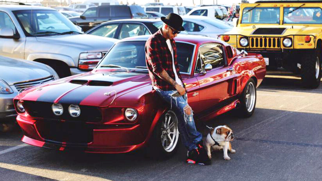 Lewis Hamilton - Shelby Mustang - Privatautos