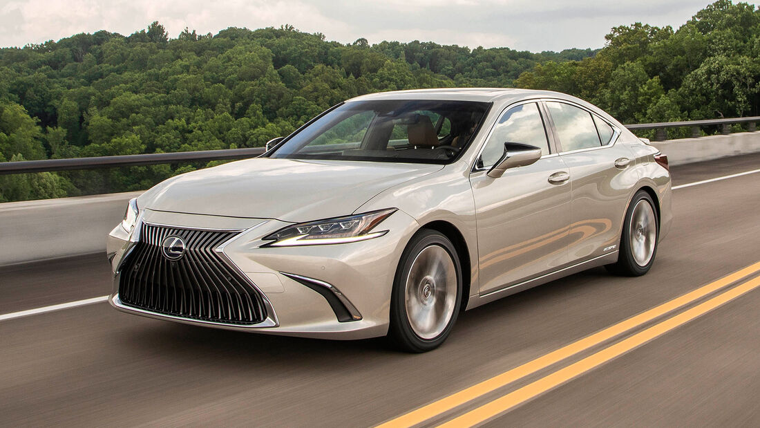 Lexus ES (2018)