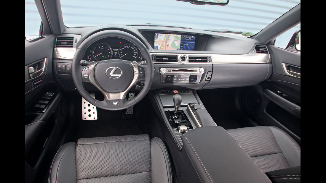 Lexus GS 450h F-Sport, Cockpit, Lenkrad