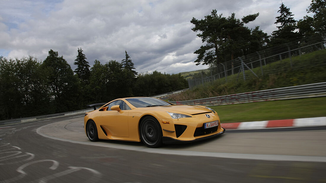 Lexus LFA Nürburgring-Paket, Front