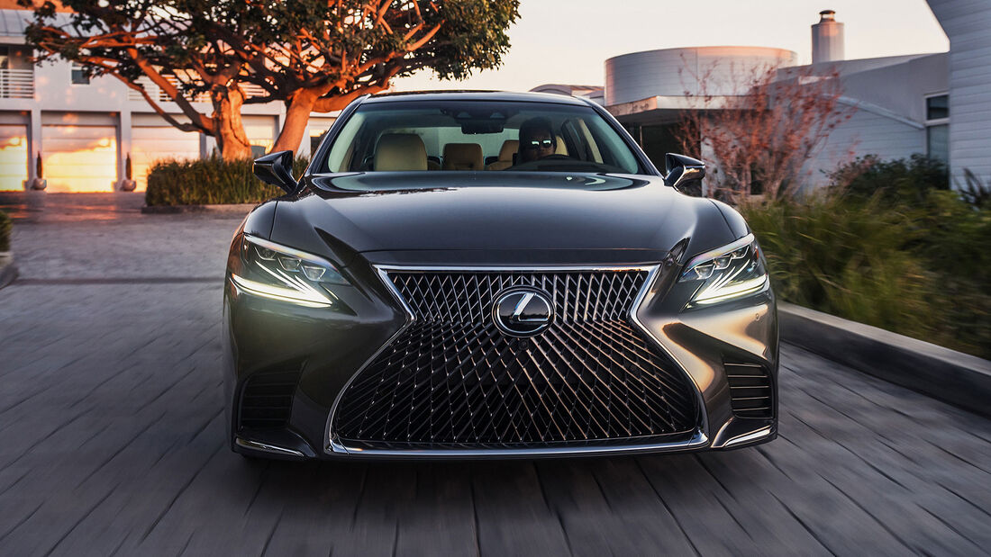 Lexus LS 2017