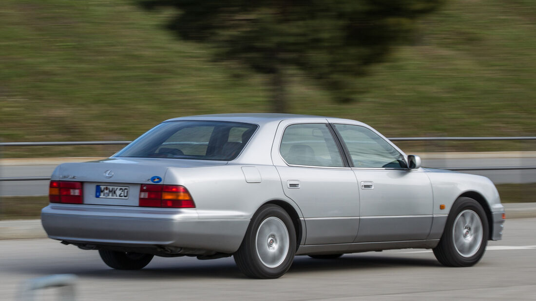 Lexus LS 400, XF10/XF20, Heckansicht