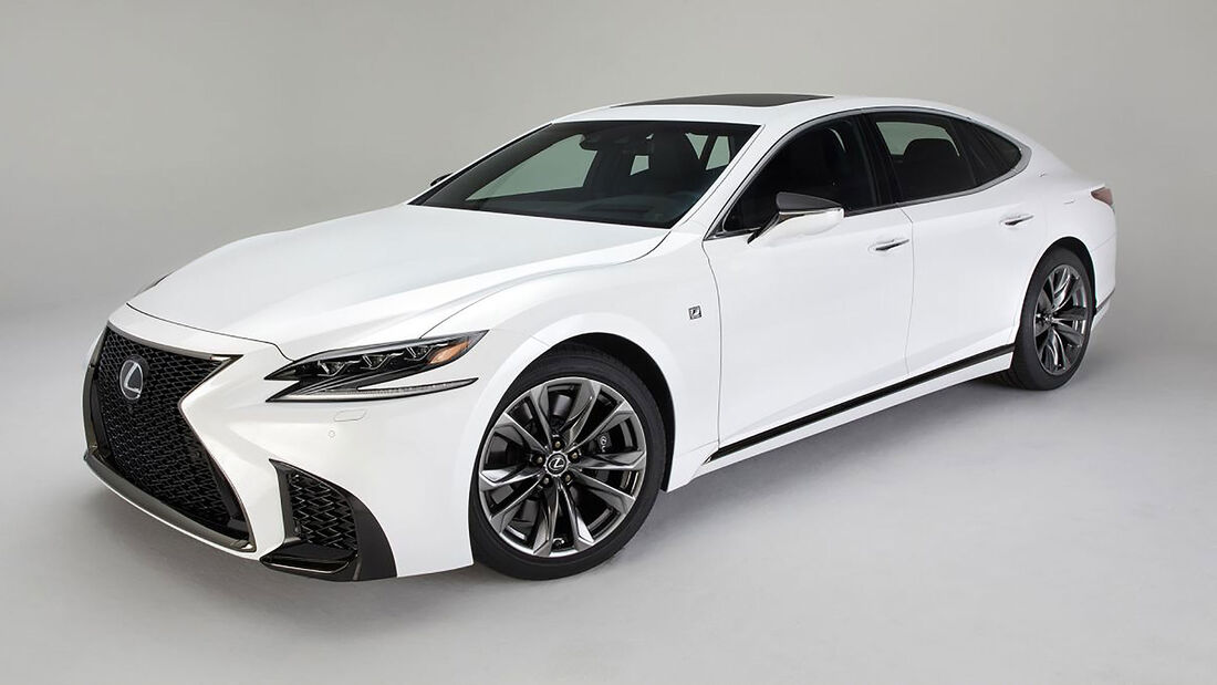 Lexus LS F-Sport 