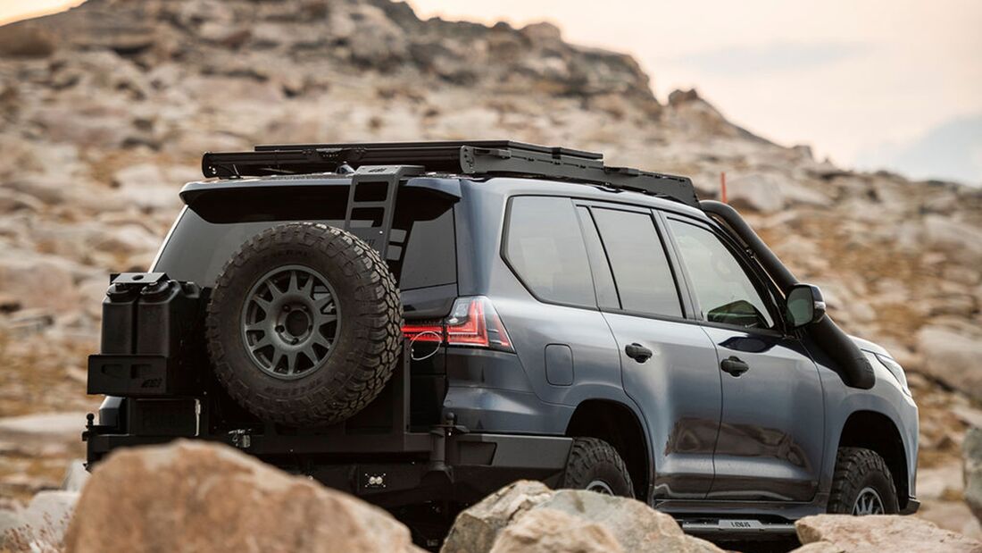 Lexus LX 570 Concept Car J201